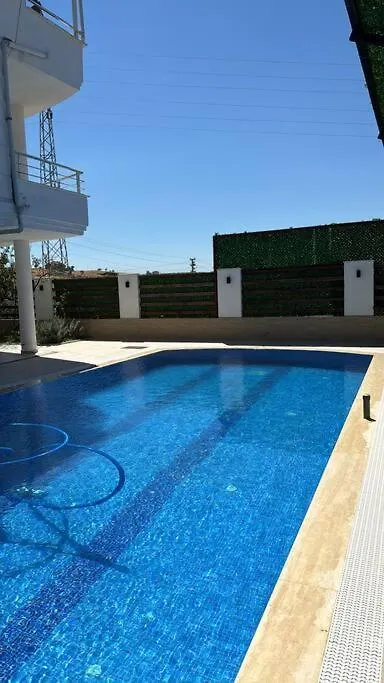 White House Villa Candarli