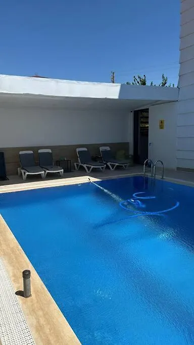 White House Villa Candarli 0*,